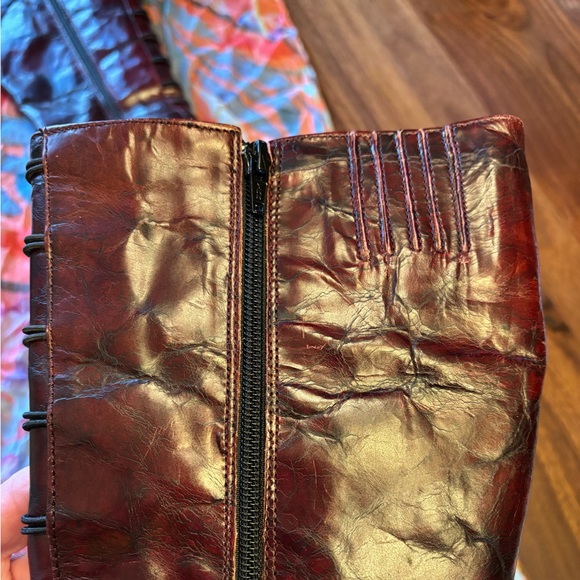 Born oxblood 14-button zip-up tall leather boots - Picture 8 of 14